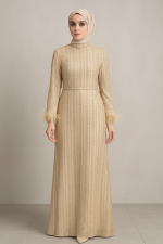 Altın İşlemeli Tesettür Abiye – Tüy Detaylı Kol