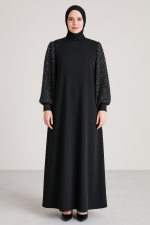 Simli Kol Detaylı Siyah Abiye Elbise
